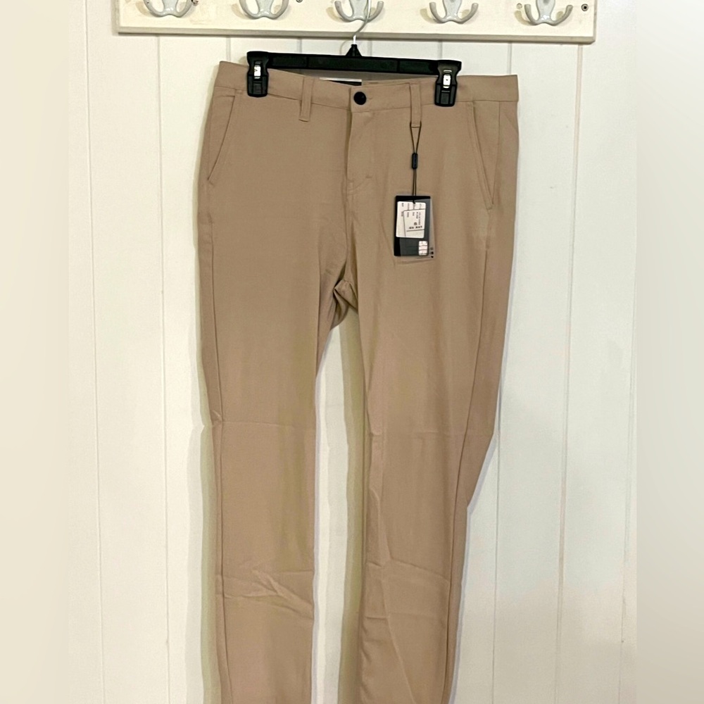 BEE Inspired. Halle Chino. 32 Waist